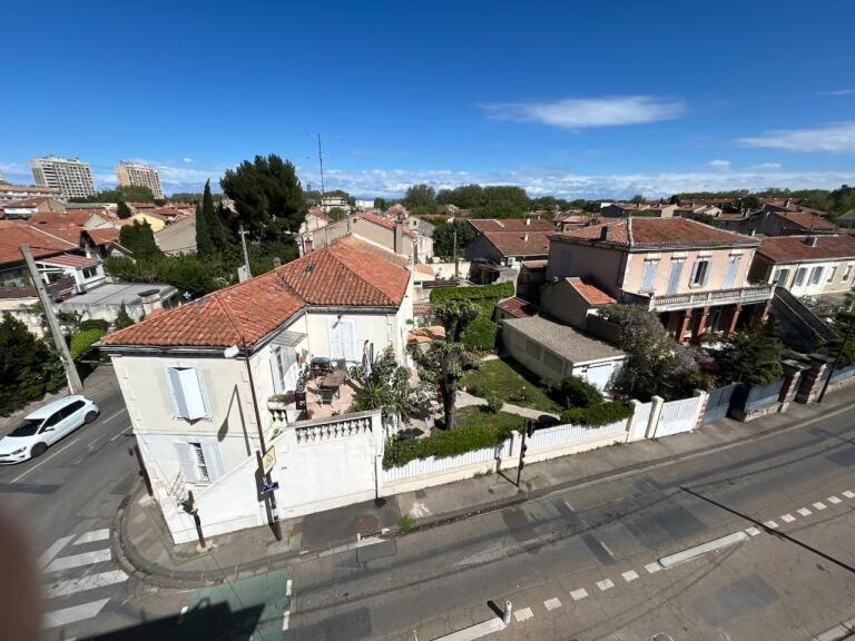 Studio Avec Clim Et Terrasse Proche Du Centre Ville D'Avignon Kültér fotó